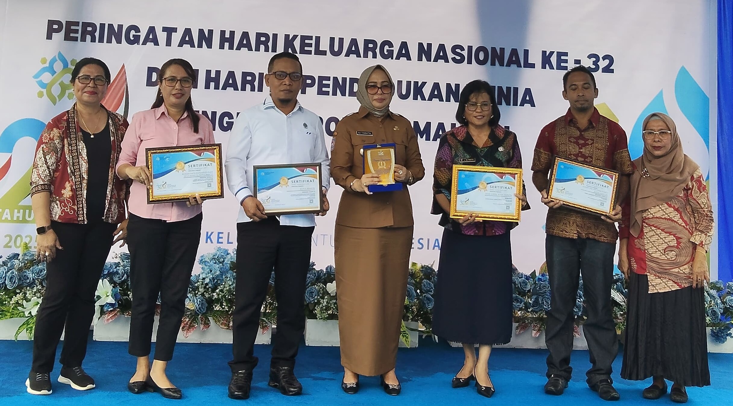 “Rumah DataKu” Desa Hunuth Raih Penghargaan di Puncak Harganas Tingkat Provinsi Maluku Tahun 2025